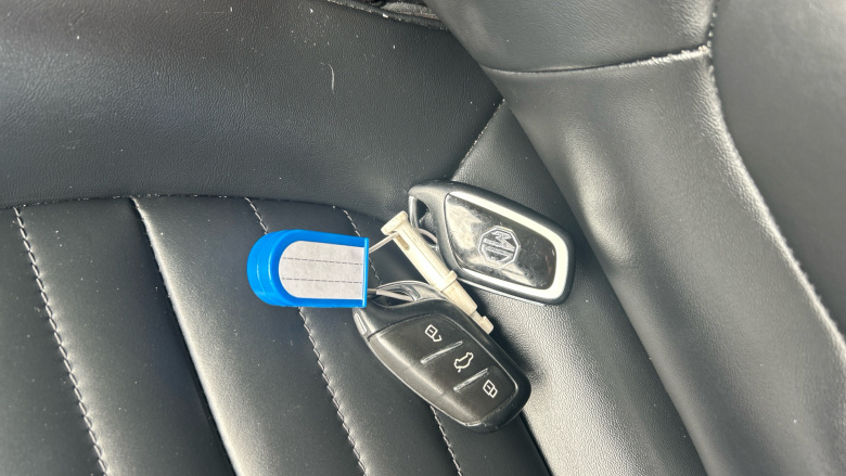 MG Hs 1.5 T-GDI PHEV Exclusive 5dr Auto Hatchback